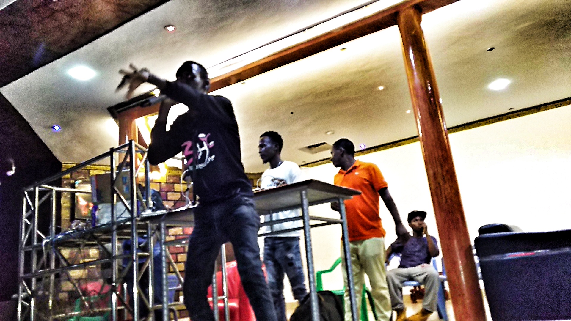 Acamo Me Nyong by Rwoth ViO