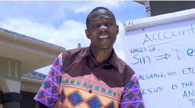 Download Bii ruu by DeSanto music.