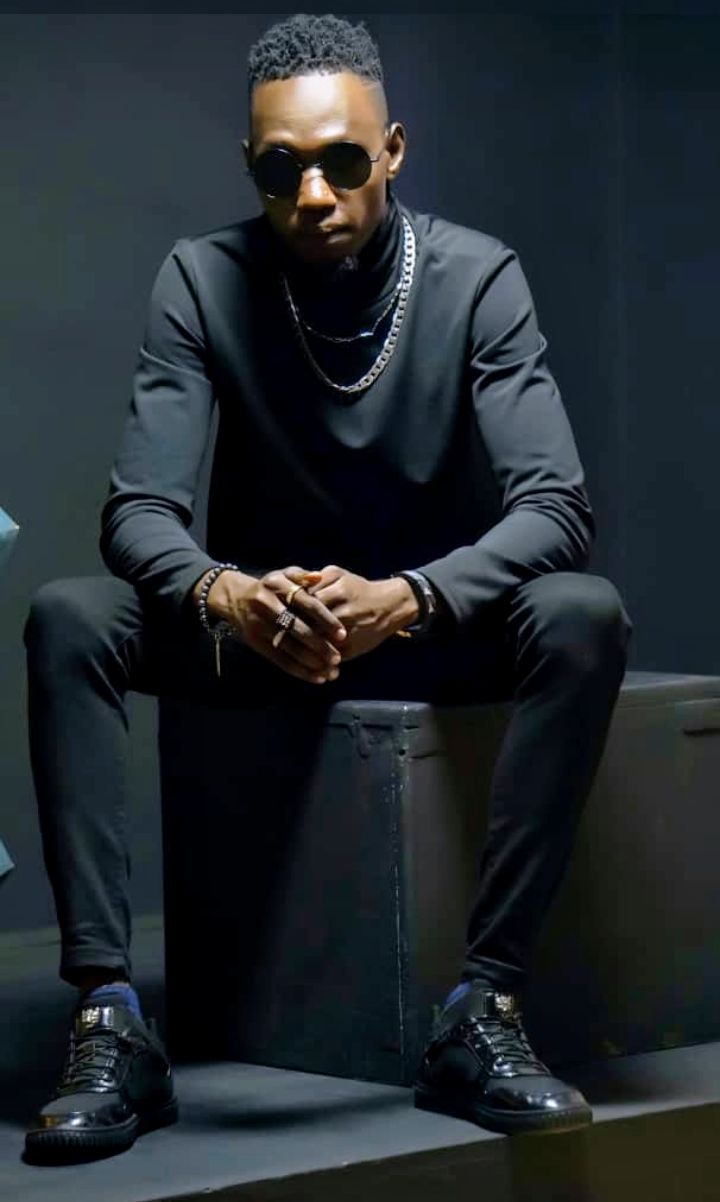 Download Don’t Cry by Lubisky levo | mp3 audio