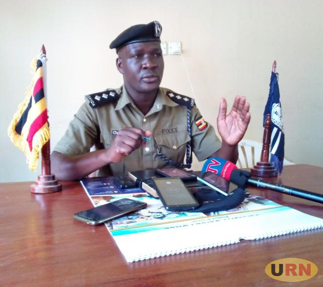 Police Officer Dies After Falling Off Speeding Vehicle